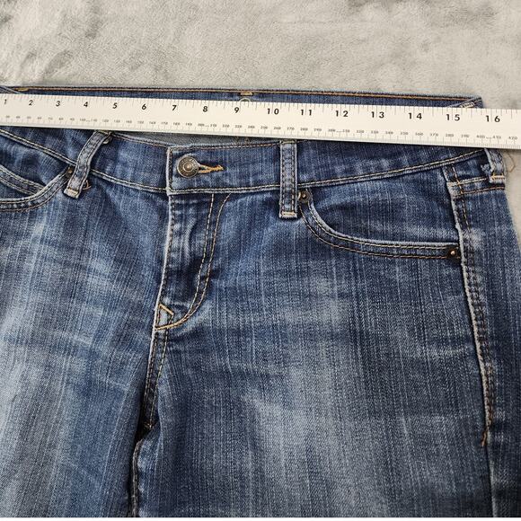 Old Navy Jeans Womens 6 Blue The Diva Low Rise Bootcut Stretch Denim Medium Wash - Picture 6 of 10